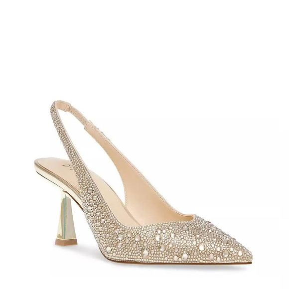 Betsey Johnson Women's Mya, Gold, 8 M US - Picture 1 of 1